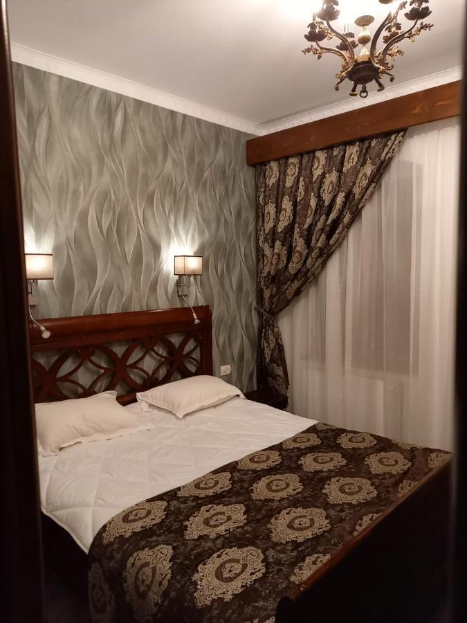 History Apartments Cetatii Сибиу Экстерьер фото