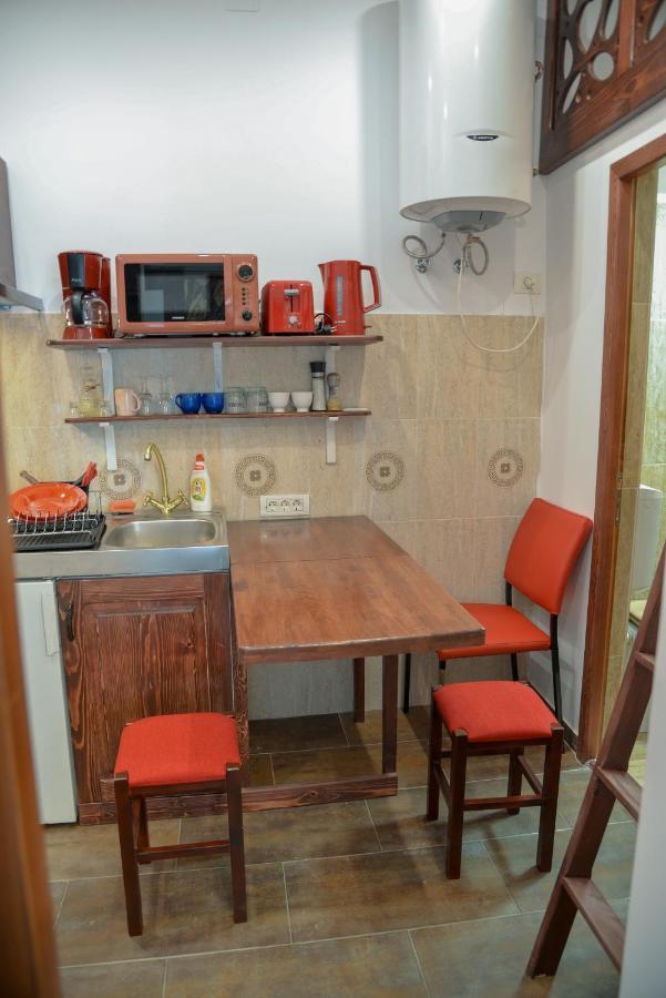 History Apartments Cetatii Сибиу Экстерьер фото