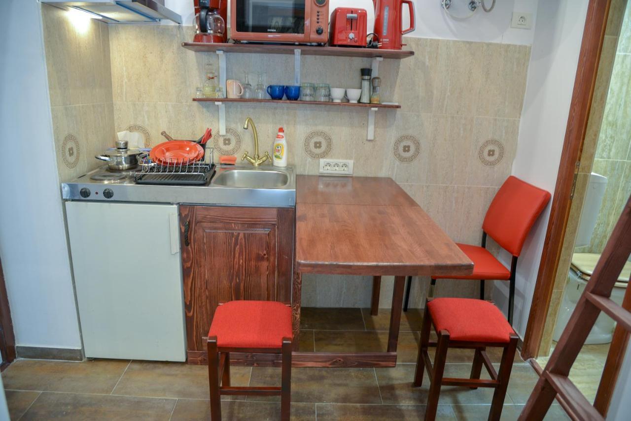 History Apartments Cetatii Сибиу Экстерьер фото