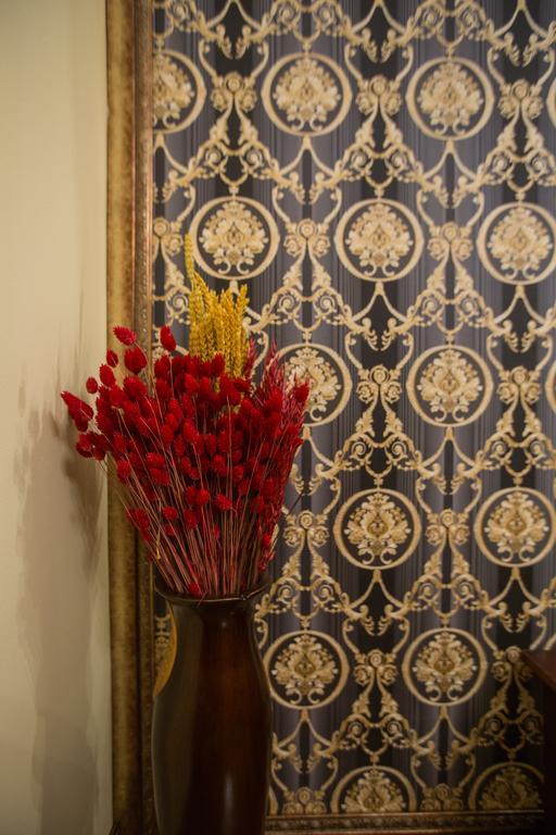 History Apartments Cetatii Сибиу Экстерьер фото