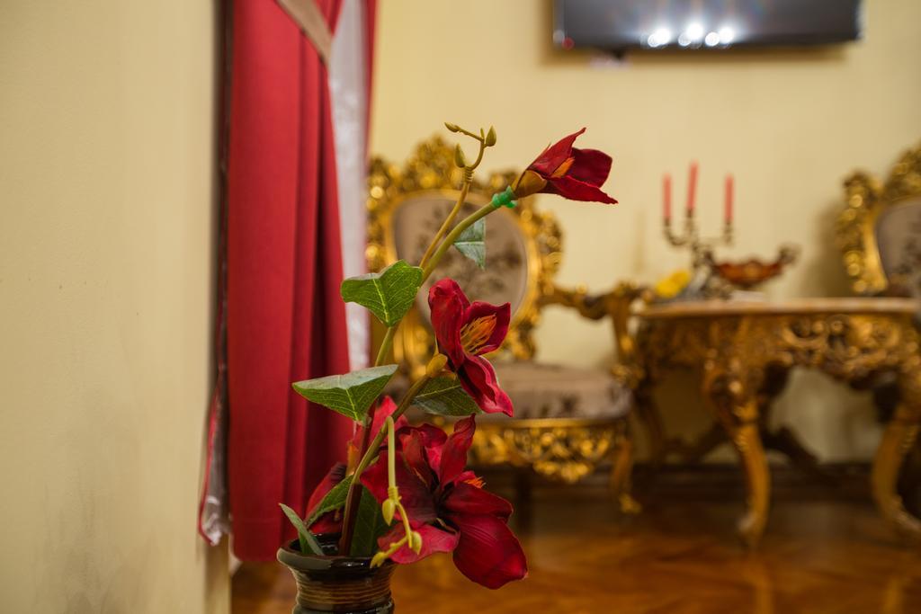 History Apartments Cetatii Сибиу Экстерьер фото